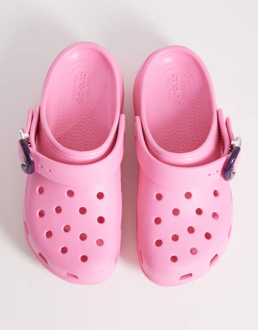 Crocs Classic Platform Buckle Clogs in pink, 3 of 4