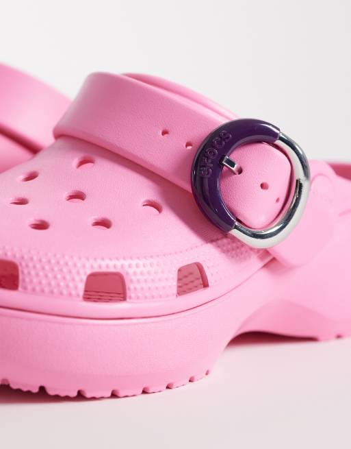Crocs Classic Platform Buckle Clogs in pink, 4 of 4