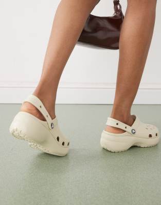 Crocs Classic Platform Clogs In White