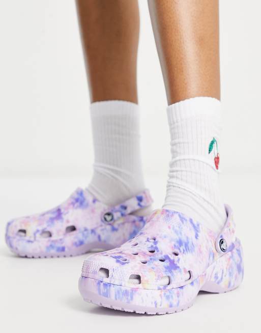 Crocs classic platform clogs in lavender tie dye | ASOS