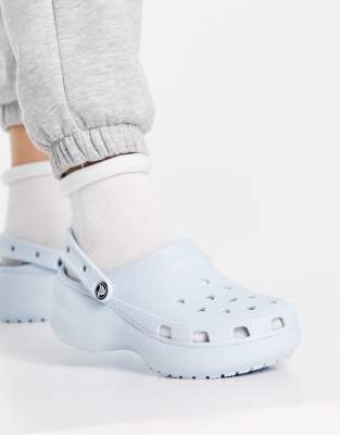 Platform best sale crocs blue