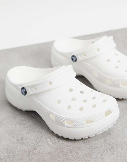 White slip on on sale crocs