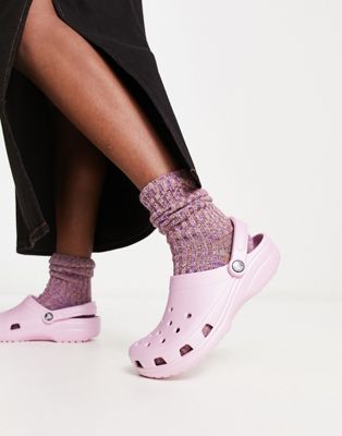 Crocs classic clogs in ballerina pink