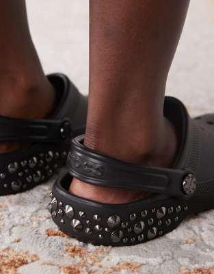 Crocs Classic Studded Clog In Black