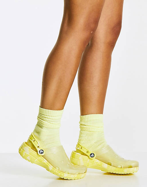 Crocs classic translucent shoes in banana bleach dye