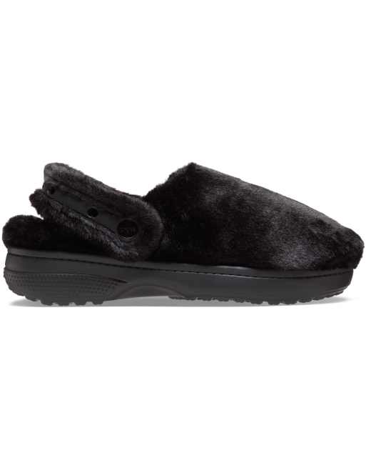 Crocs Classic unfurgettable clog in black, 3 of 4