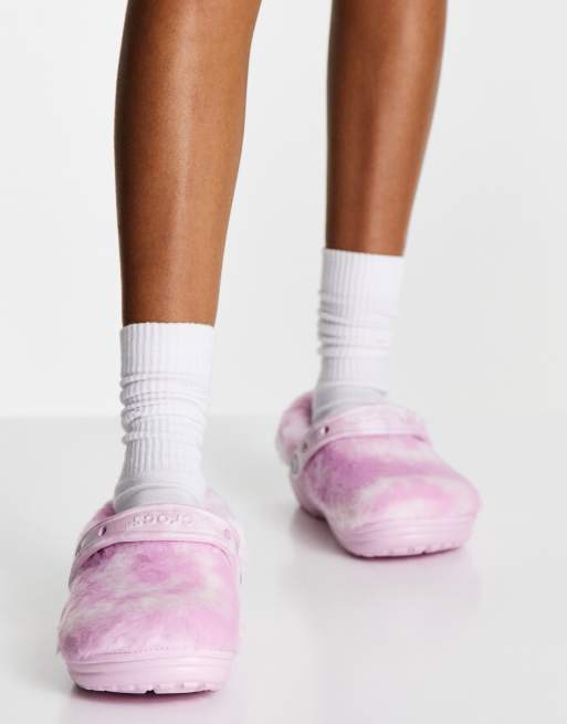 Pink crocs shop with white fur