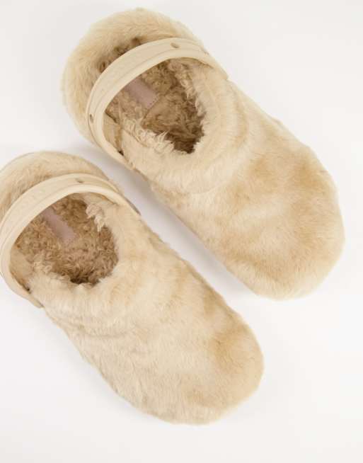 Crocs best sale fur slippers