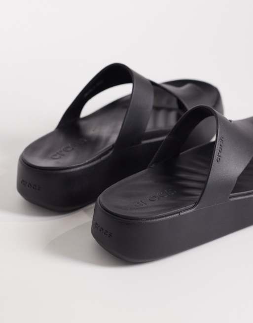 Crocs – Getaway – Czarne sandały na platformie z paskami w kształcie litery H, 4 z 4