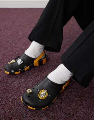 Crocs - Harry Potter - Unisex-Clogs mit „Hufflepuff"-Design-Bunt