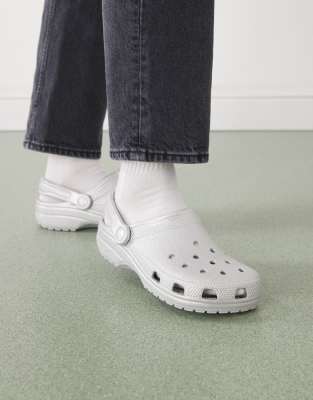 Crocs - Klassische Clogs in Glitzer-Silber