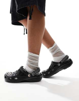 Crocs - Klassischer Clog in Schwarz mit Nieten