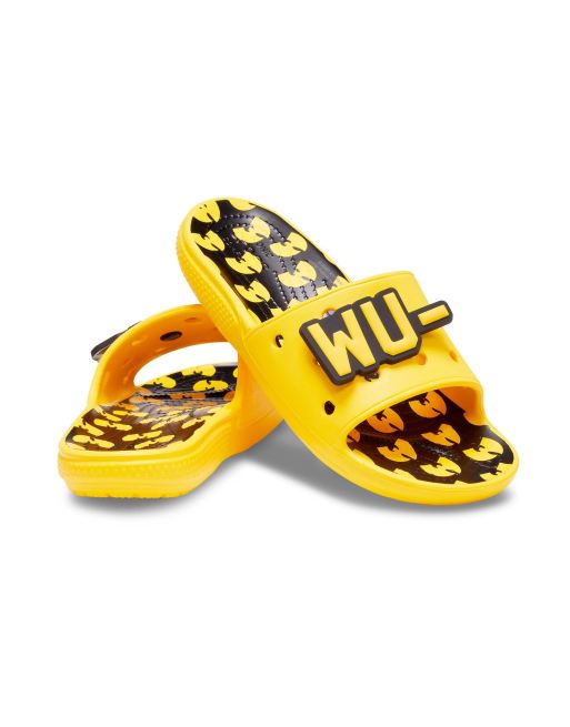 Crocs – Klassiska tofflor med wu-tang-design