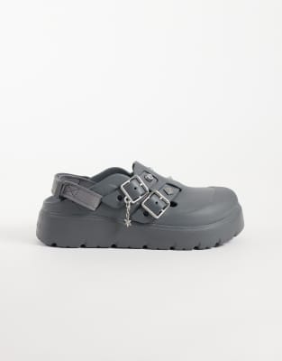 Wedged Clog 2