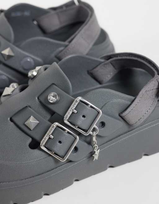 Crocs Loaferette Star Studded clogs in black, 3 of 4