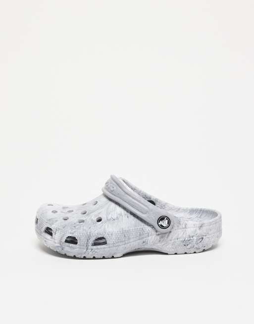 Crocs marble clogs in black, 2 of 3