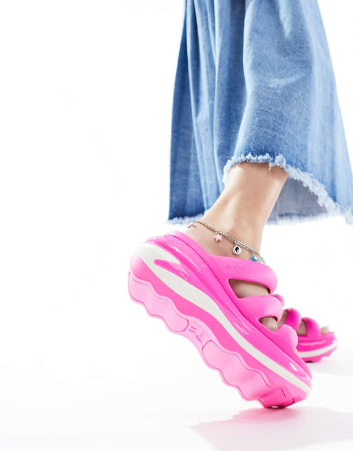 Crocs Mega crush 3 strap sandals in pink crush | ASOS