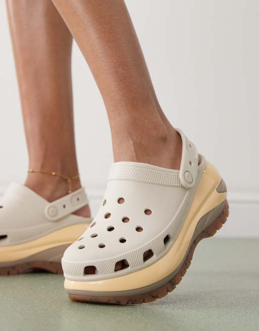 Crocs Mega crush clogs in almond tint/multi