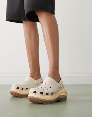 Crocs Mega Crush Clogs