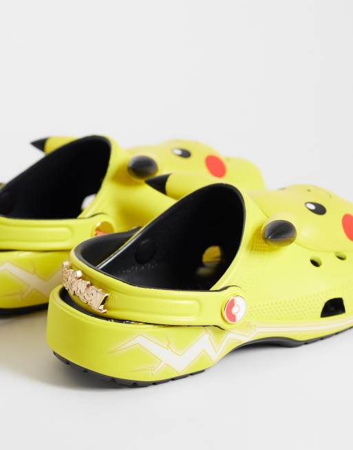Crocs Pokemon Pikachu zuecos clásicos, 4 de 4