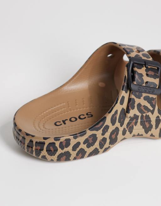 Crocs Saturday sandals in leopard print, 4 of 4