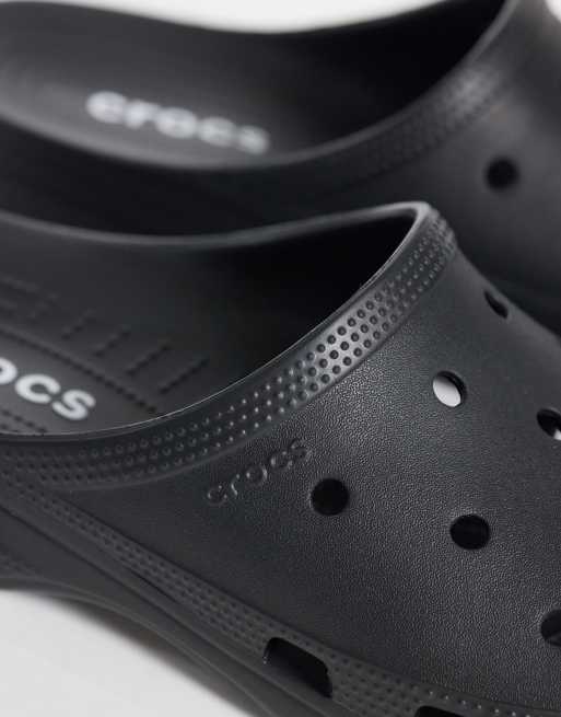 Crocs Saturday slides in black, 3 of 4