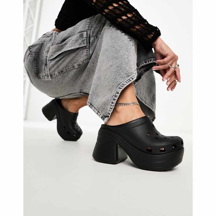 Crocs Siren clogs in black ASOS