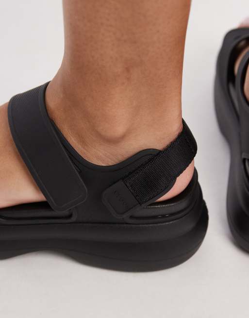 Crocs - Soho - Sandalen met plateauzool in zwart, 3 van 4