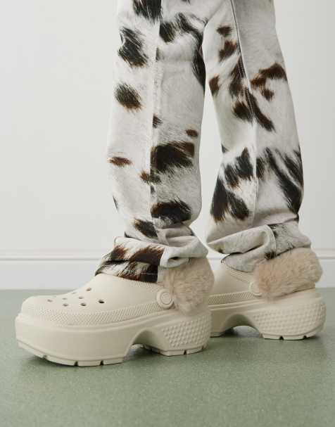 Crocs – Stomp – Beżowe botki unisex z wyściółką - view 1