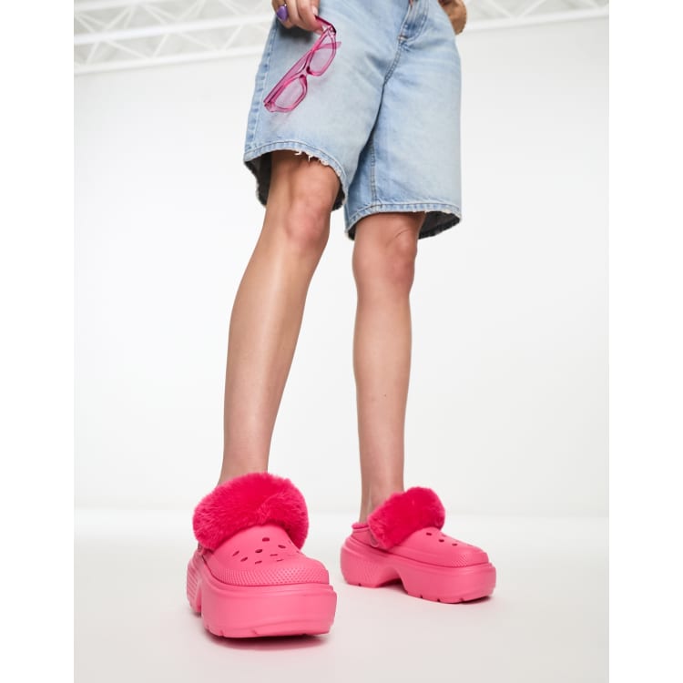 Crocs Stomp lined clogs in hyper pink | ASOS