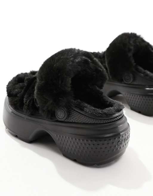 Crocs Stomp lined quilted clogs in black | ASOS