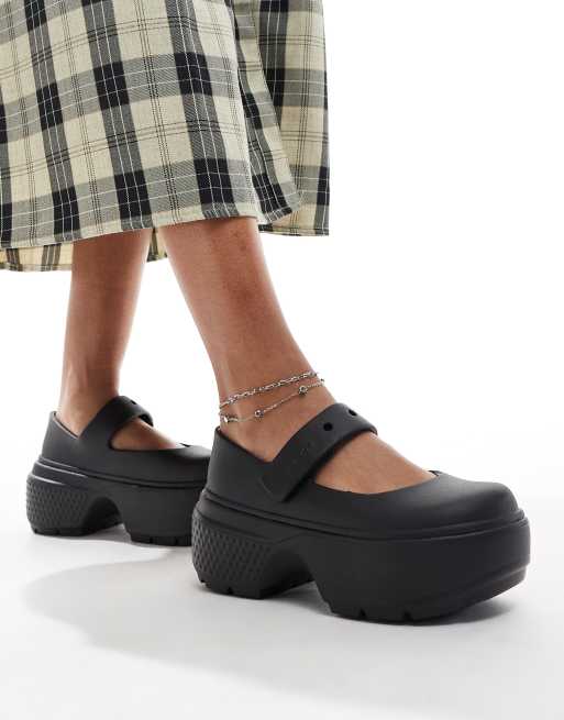 Crocs – Stomp – Mary-Jane-Schuhe in Schwarz ASOS