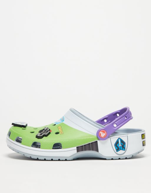 Crocs - Toy Story - Sabots uniques classiques à logo Buzz - Multicolore