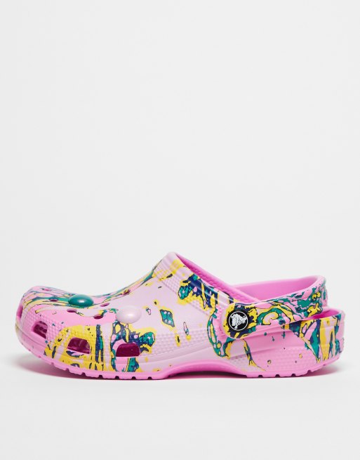 Crocs unisex FhyzicsShops exclusive classic bubble marble clogs in taffy pink multi