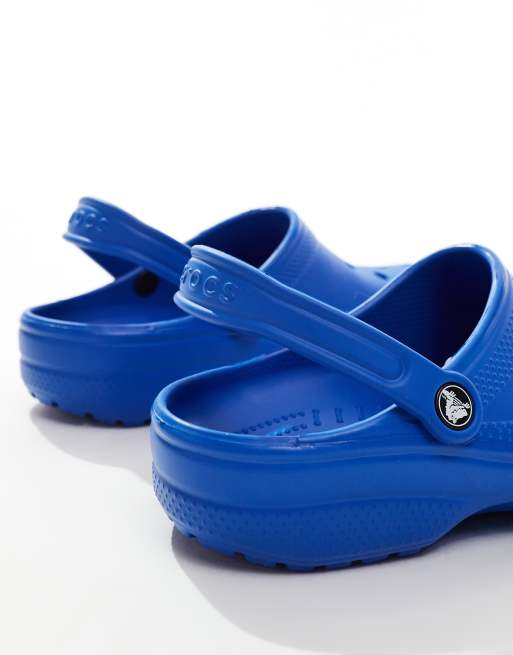 Crocs Unisex Classic clogs in blue, 2 of 4