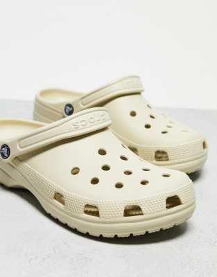 Crocs unisex classic clogs in bone-Neutral φωτογραφία