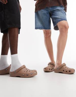 Crocs Unisex classic clogs in latte brown