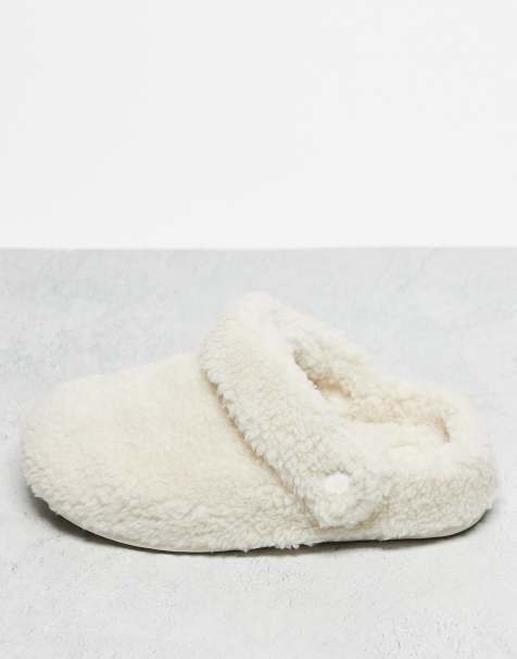 Crocs Unisex Classic Cozzzy fleece slipper in cream - view 1