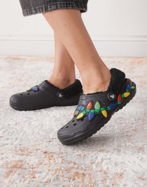 Crocs Unisex Classic fleece lined clog with light detail in black - view 1