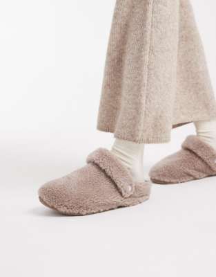Crocs Crocs Unisex Cozzzy fleece slipper in mushroom-Neutral