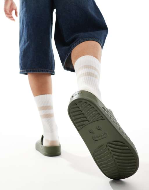 Crocs Unisex Dylan clogs in army green | ASOS display picture 2