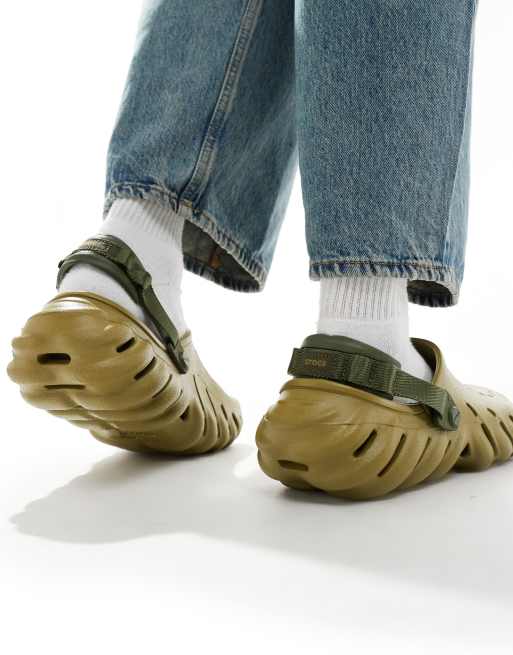Crocs Unisex – Echo – Chodaki w kolorze aloesowej zieleni, 4 z 4