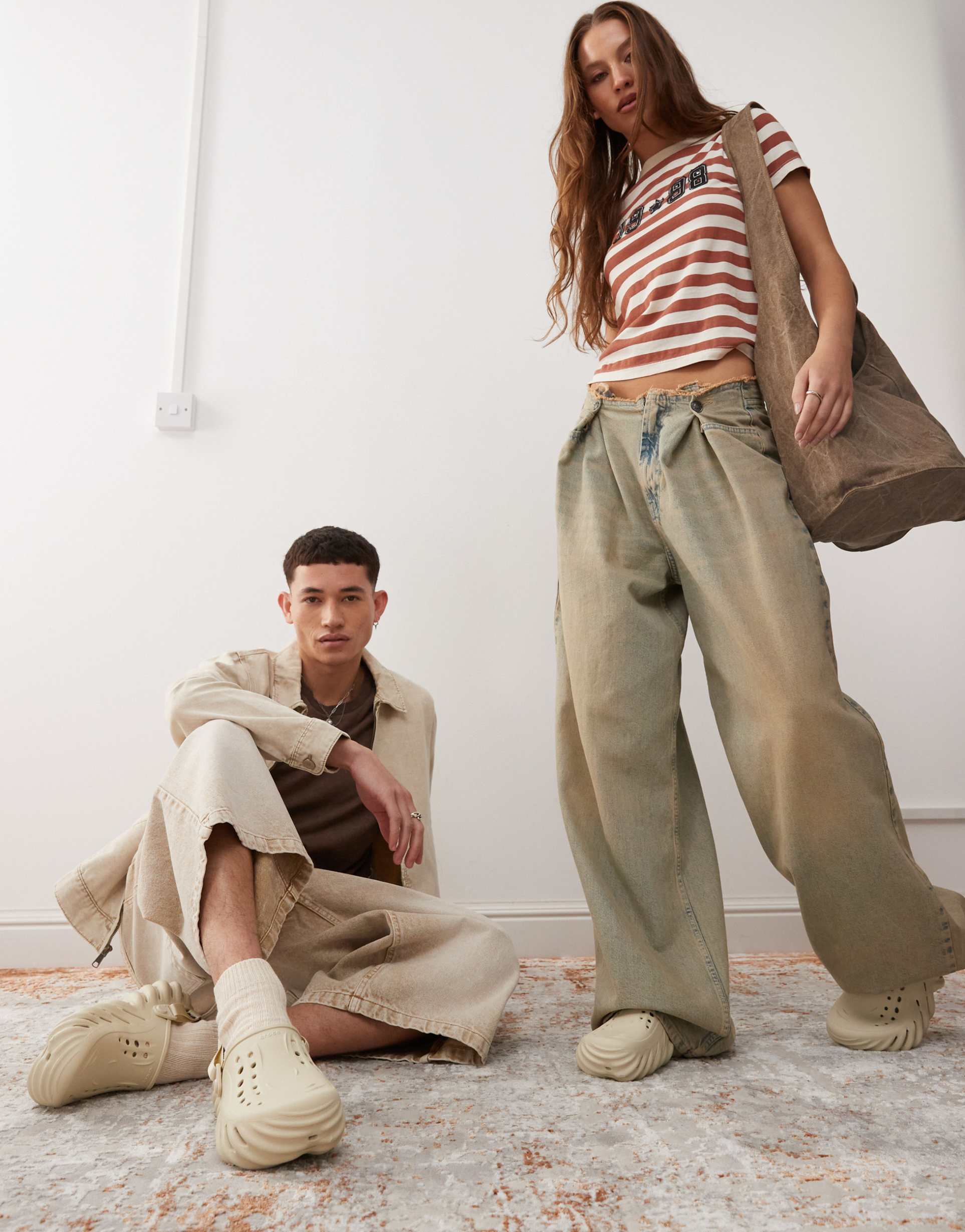 crocs unisex echo clogs in bone