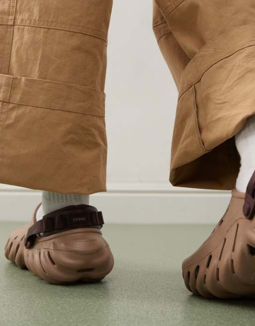 Crocs Unisex Echo clogs in latte brown | ASOS