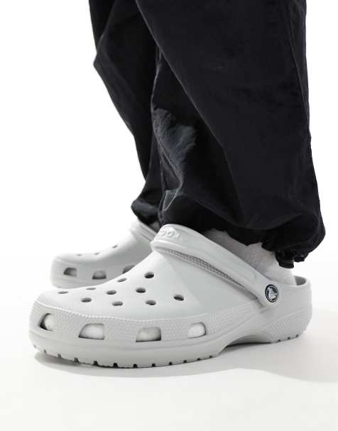 Crocs – Unisex – Ljusgrå klassiska tofflor - view 1