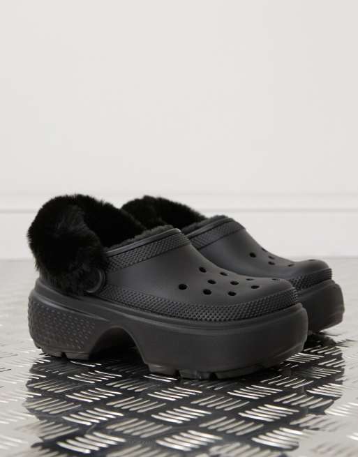 Crocs Unisex Stomp lined clogs in black, 4 of 4