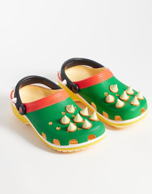 Crocs - zuecos clásicos Bowser, 2 de 4