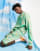 Thumbnail 4 van 4