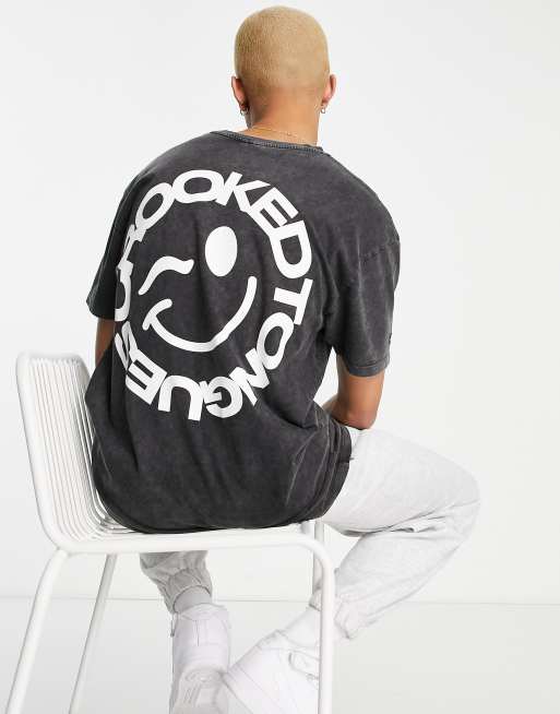 Crooked Tongues - T-shirt met knipoog logo-smileyprint in zwart met wassing