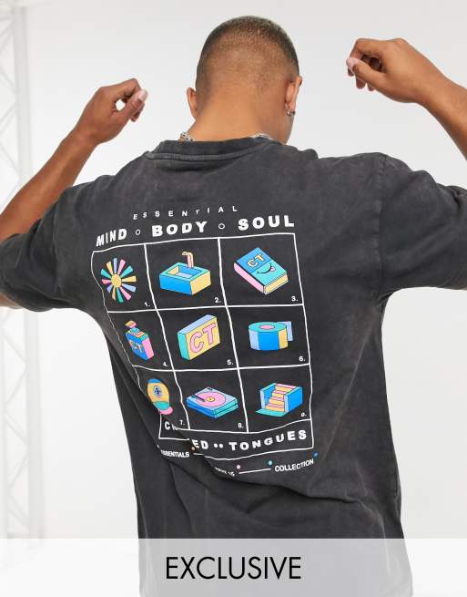 Crooked Tongues – T-shirt oversize z efektem sprania i napisem „Essentials”